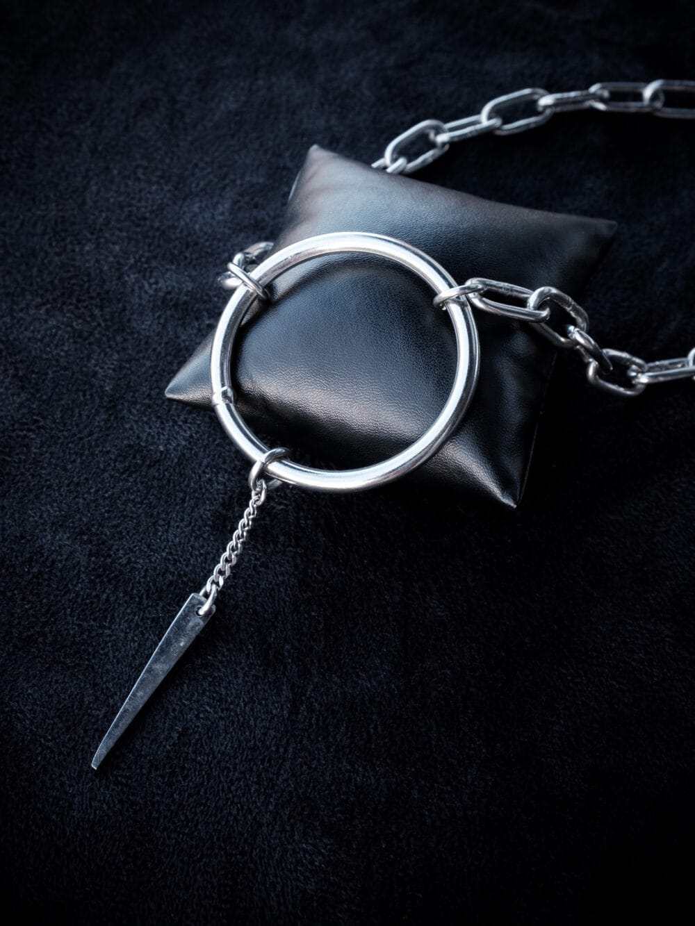 The Ring Thick Chain