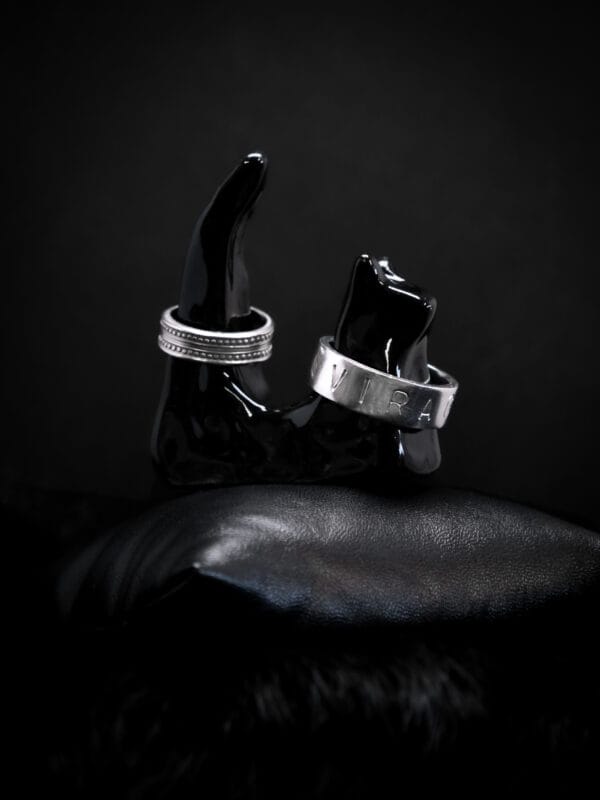 Fluid Pottery Ceramic Black Cat Ring Holder