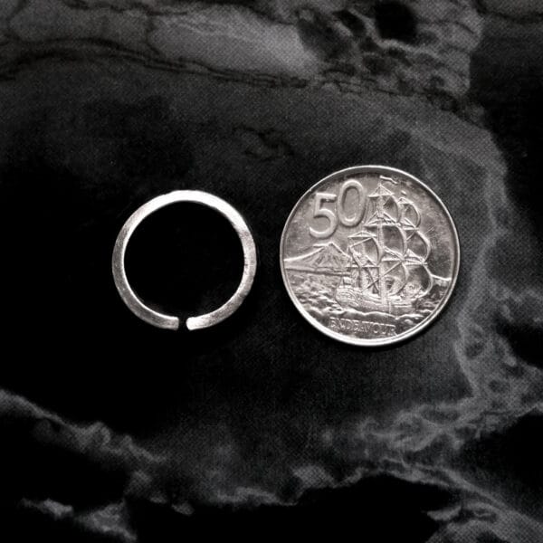 Little Bowtie Ring (Size I)
