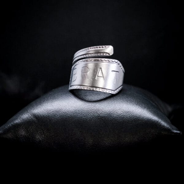 Brat Punched Ring (Size T)