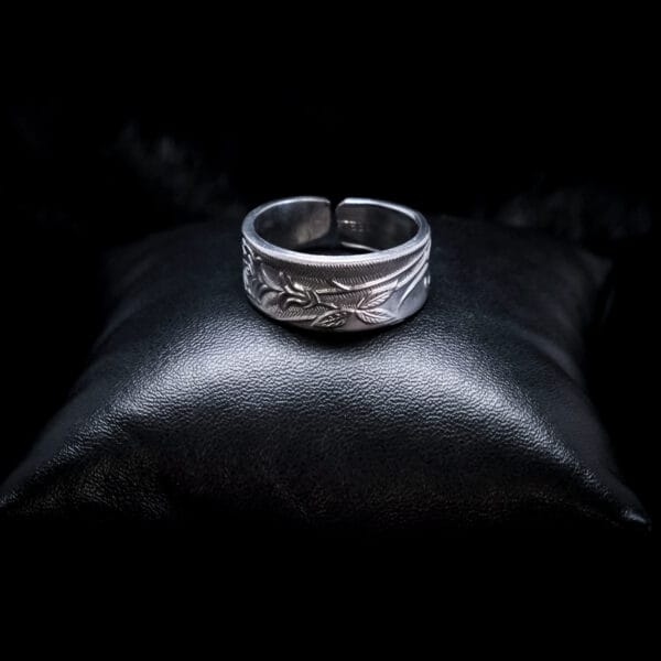 Made-to-Order Rose Web Rings