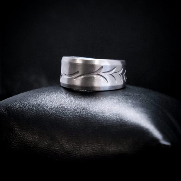 Sprigs Ring (Size T)