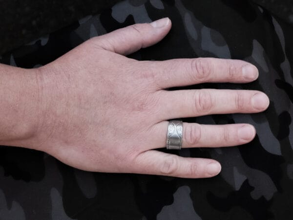 Beaded Edge Ring (Size R)
