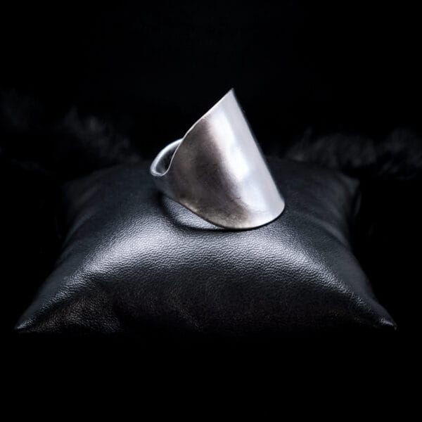 Spoonhead Ring (Size X)