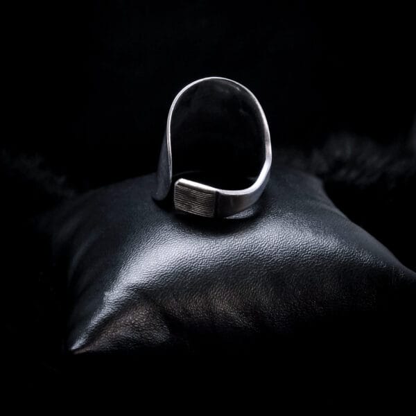 Spoonhead Ring (Size X)
