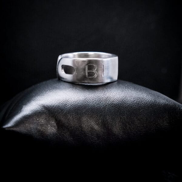 Bi Punched Ring (Size Z+2)