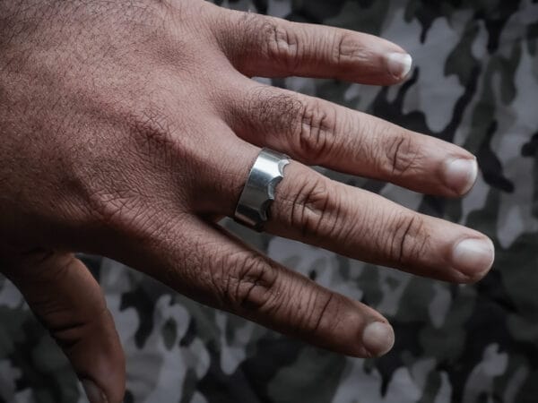Light Like The Crown Ring (Size Z+4)