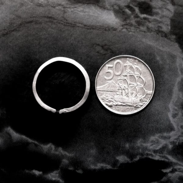 Slim Fine Line Ring (Size R 1/2)