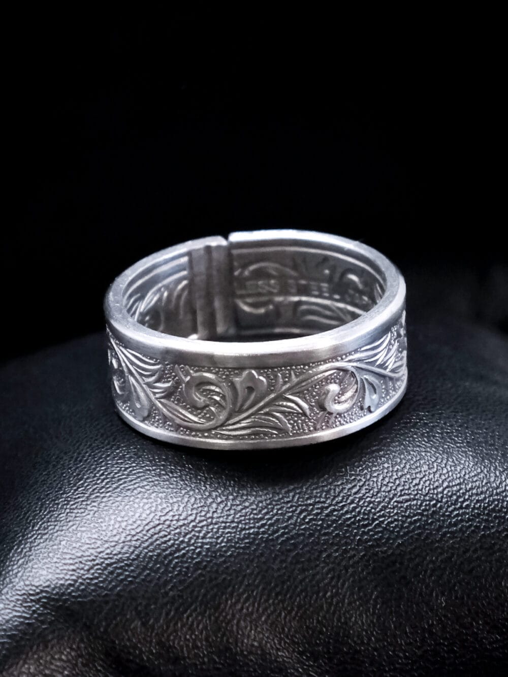 Beaded Edge Ring (Size R)