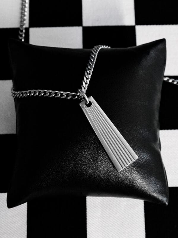 Sleek Lines Pendant